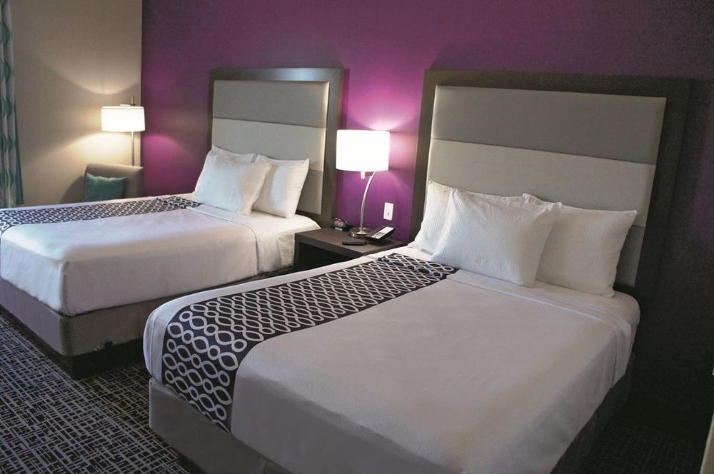 La Quinta By Wyndham Springfield Il Hotell Rom bilde
